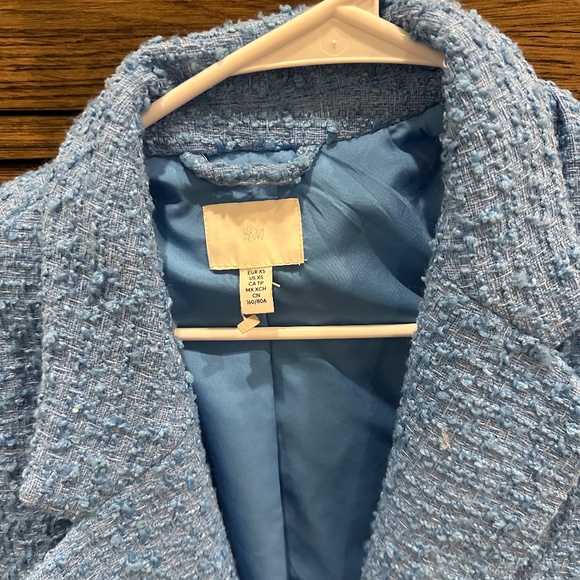 Jacket - Picture 2 of 3